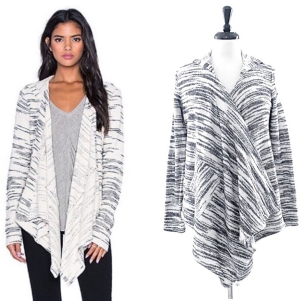 Bella Luxx White w Black Stripe Draped Waterfall Open Hooded Blanket Cardigan S